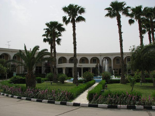 abadan hotel, caravanhotel iran
