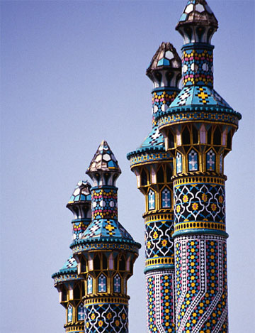 qom_minarets