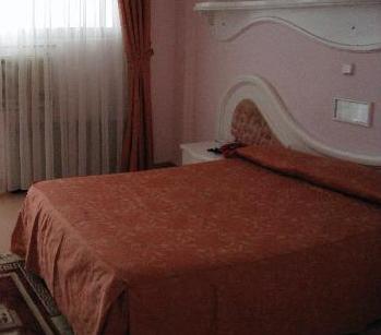 park 4 star hotel Shiraz Fars Iran